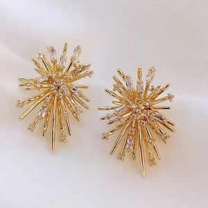 New ZARA Starbrust cz Stud Earrings Firework Star